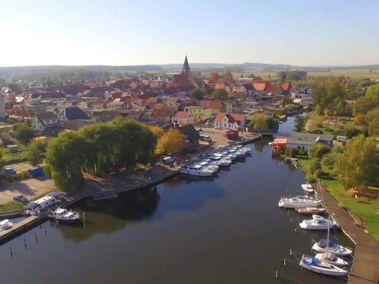 Basis Neukalen an der Peene